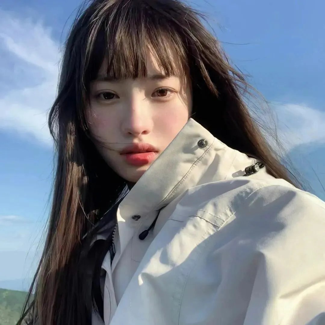 七星的昴星团海报